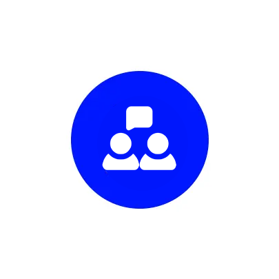 Blue circle icon with three people and a speech bubble.